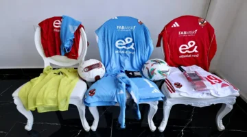 تفاصيل الاجتماع الفني تحدد ترتيبات مباراة الأهلي وإيجل نوار قبل انطلاقها